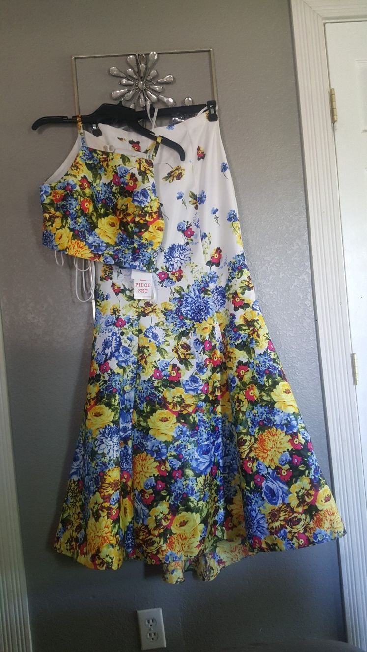 Two piece mermaid corset dress new from Dillards