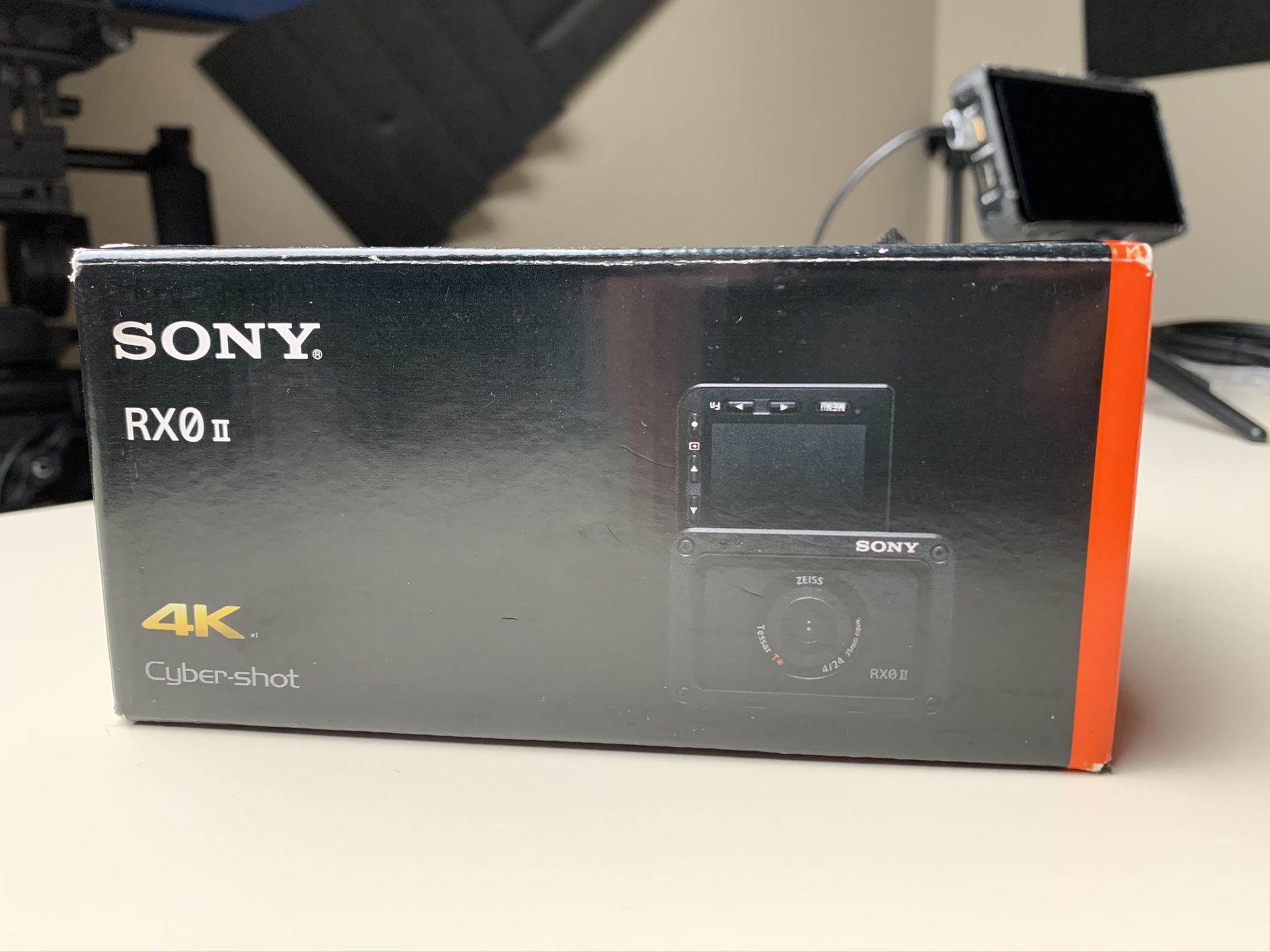 Sony RX0 II 4K Compact Action & Vlogging Camera Cybershot