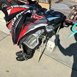 Fox Men’s Riding Gear