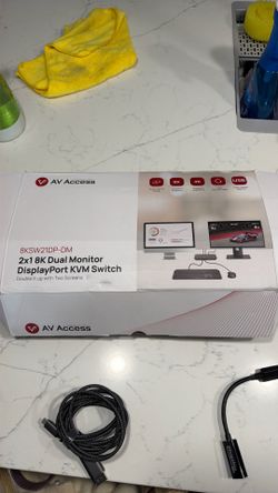 AV Access: Dual Monitor DisplayPort KVM Switch