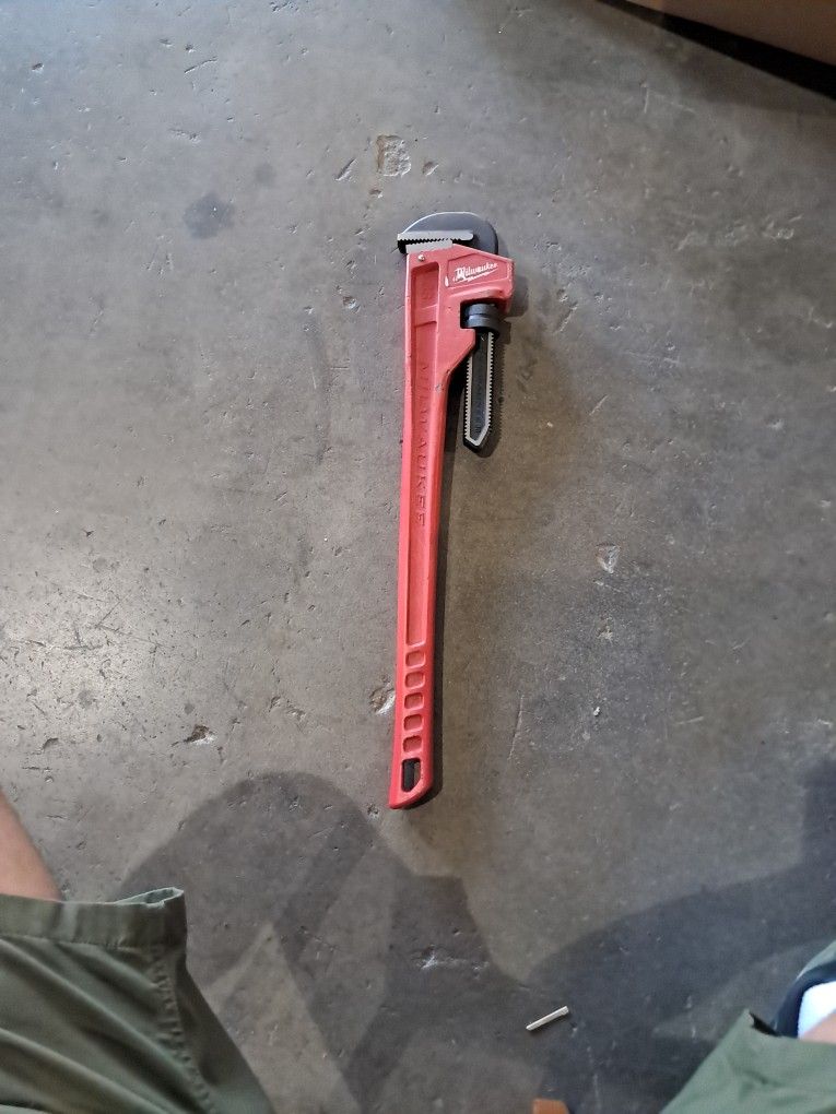 Milwaukee
36 in. Steel Pipe Wrench