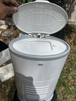 Dekor Diaper Pail Feet Activated Petal