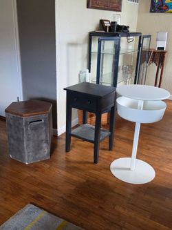 3 side tables.