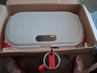 MERACH VIBRATION PLATE.