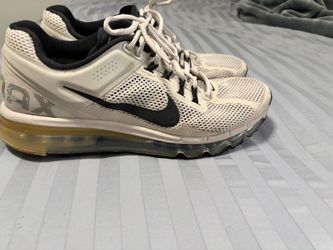 Nike Air Max Sneakers White and Black