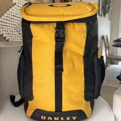 Oakley Backpack Yellow-black