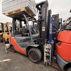Toyota Forklift 7000 Lbs
