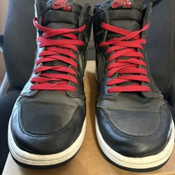 Jordan 1 Retro High Black Satin Gym Red