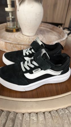Vans Kids UltraRange 66 V Size 13] (Youth) (Used)