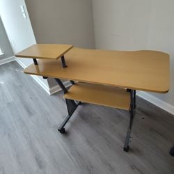 Used Desk $FLASH sale
