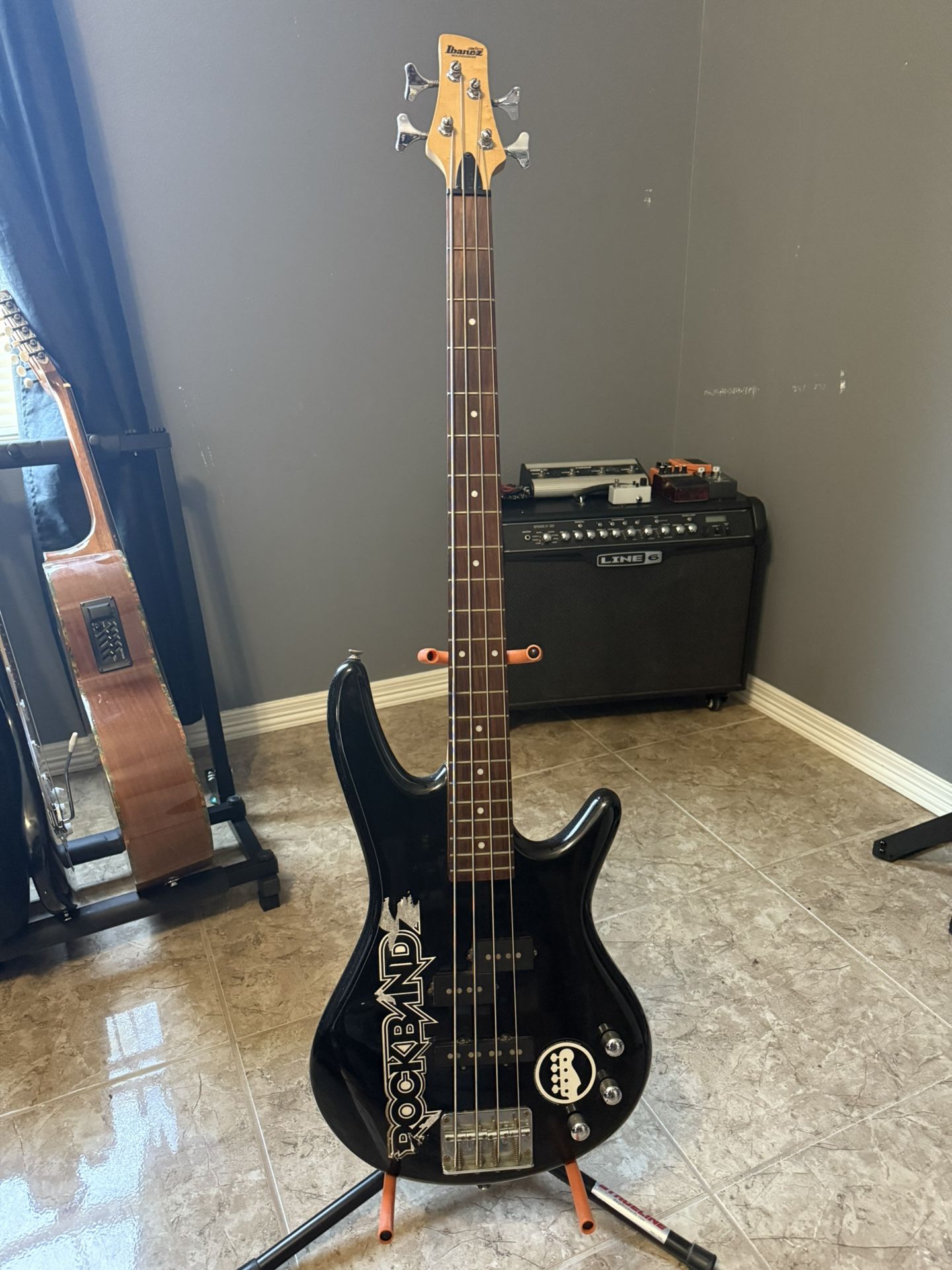 4 String bass
