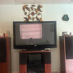 TV Entertainment System Sanyo Speaker Stereo TV Stand Black