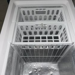 Magic Chef Deep Freezer