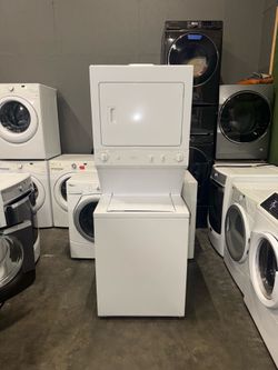 GE XL CAPACITY WASHER DRYER ELECTRIC SET