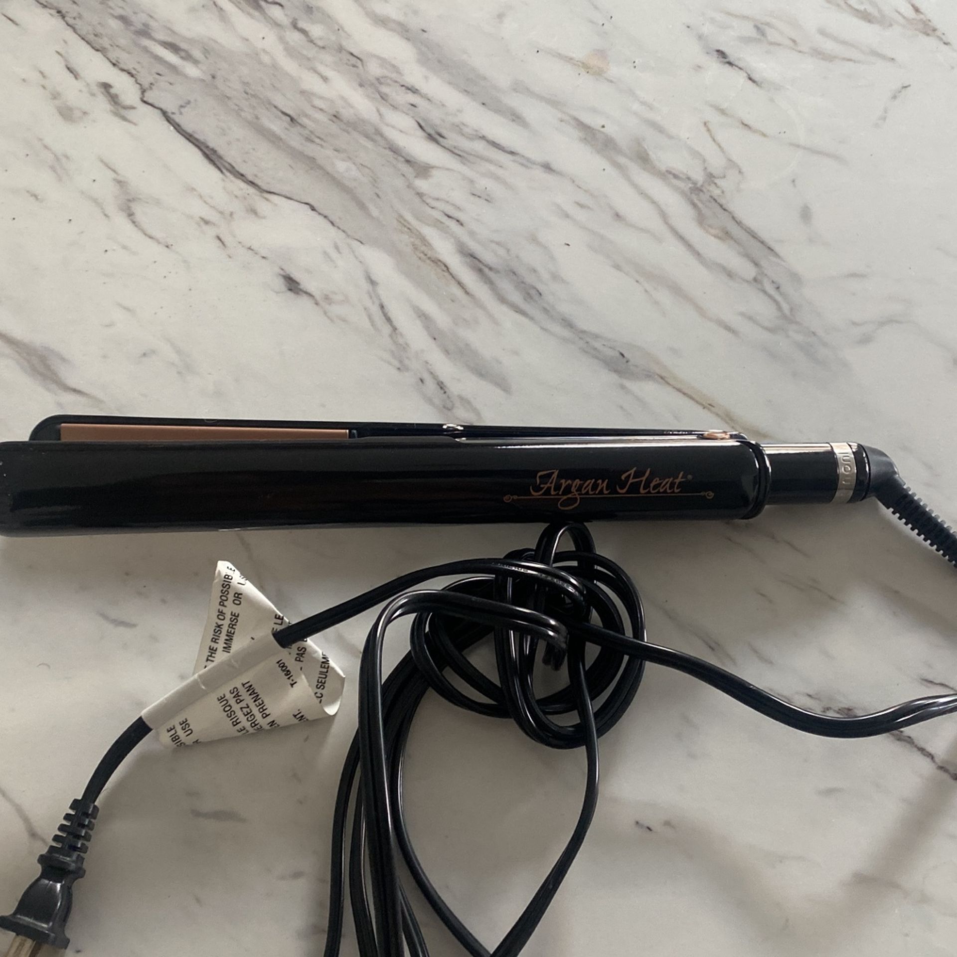 Argan heat One 'n Only Ceramic 1 Inch Flat Iron 1"