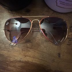 Ray Ban Sunglasses Aviator Style 