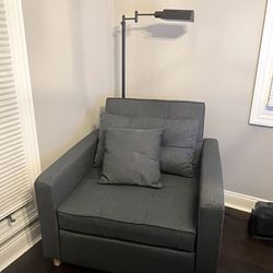 Navy Chair / Pull Out Sleeper