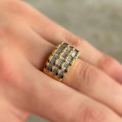 Jewelry 10k solid yellow gold ring baguette diamonds 1.50CTW size 8.25