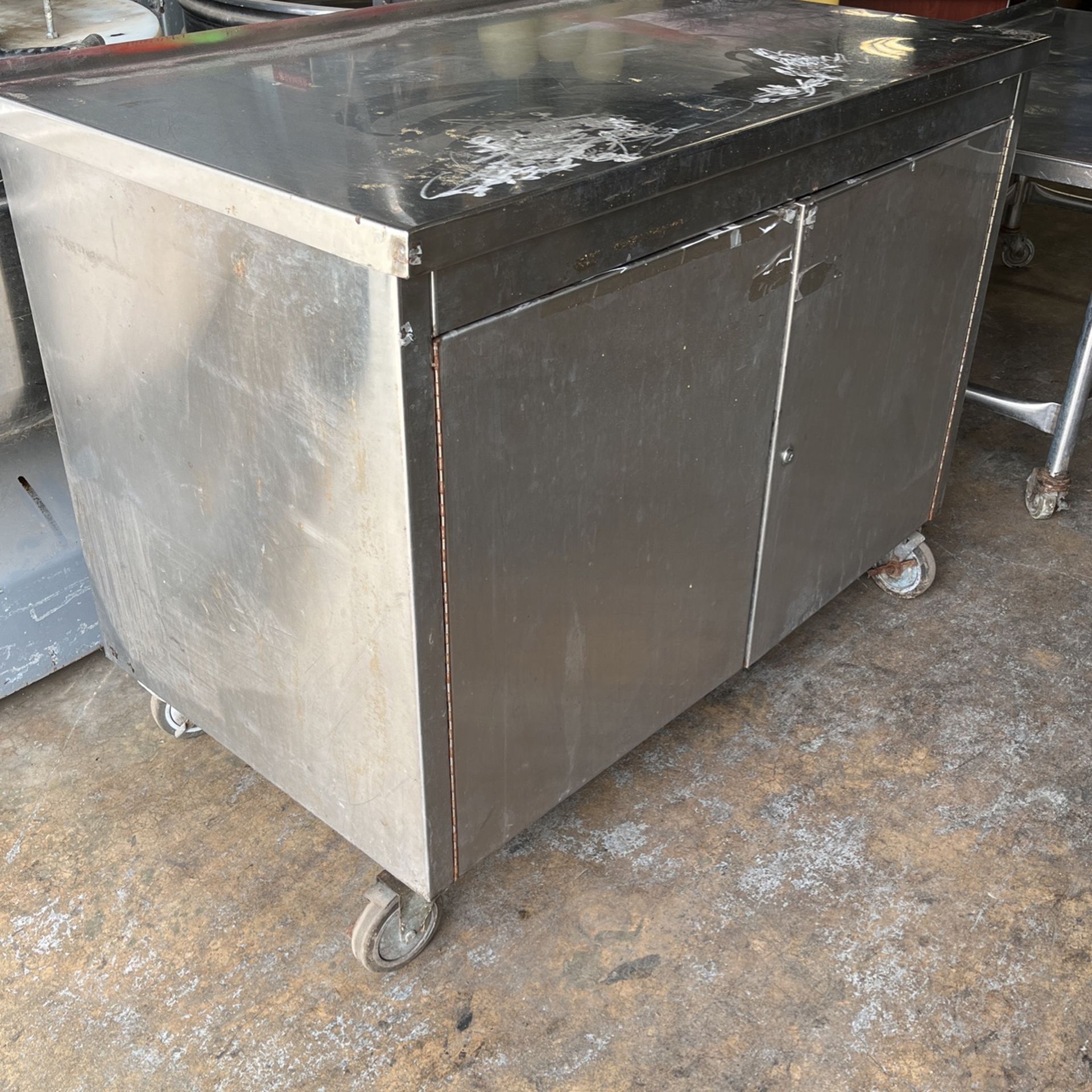 Stainless Still Table And Doors 49 X28