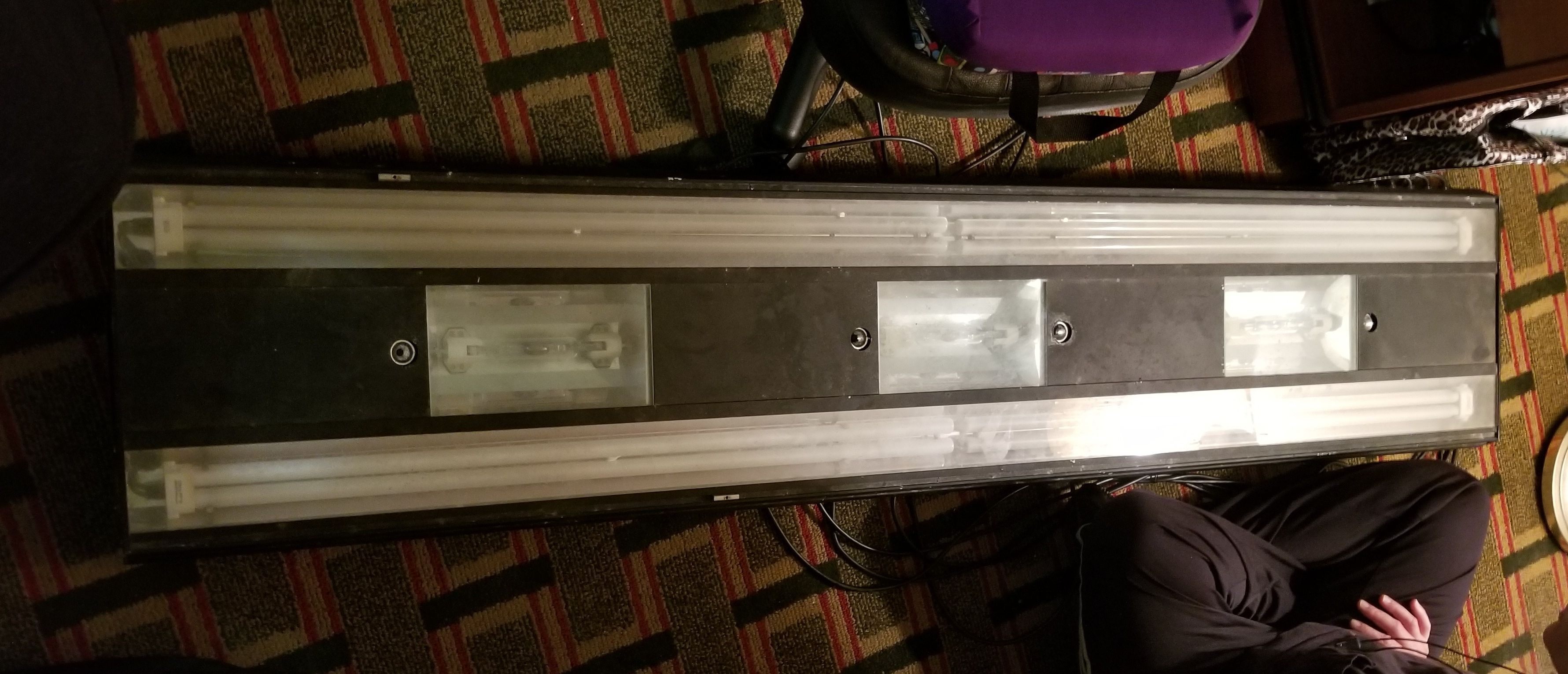 72" Coralife Aqualight Pro 3 x 250W HQI 4 x 96W PC 4x 1W LED (no ballast for metal halide)