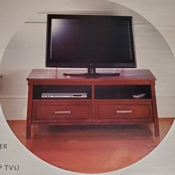 Entertaiment/TV stand 