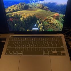 MacBook Pro 13’ 2022 M2 chip 256gb