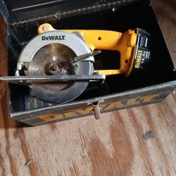 Battery Operated Skill Saw