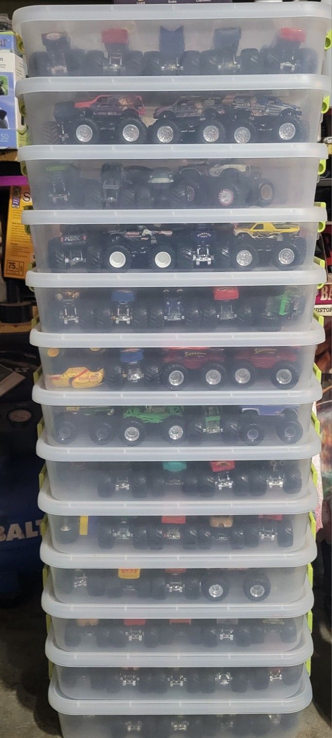  Hot Wheels Monster Trucks
