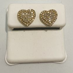 10K Diamond Heart Earrings On Sale For Low Price