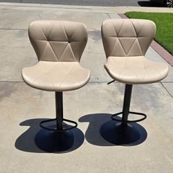 Bar Stools 