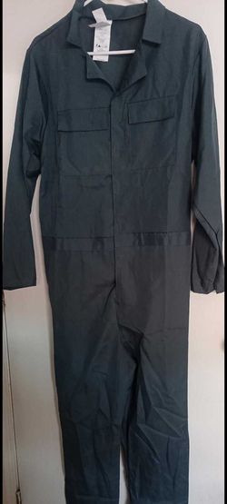 Brand new 🎃 Halloween 👻 Men's Michael Myers jumpsuit size medium (32/34)
