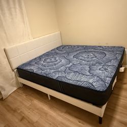 King Bed - White