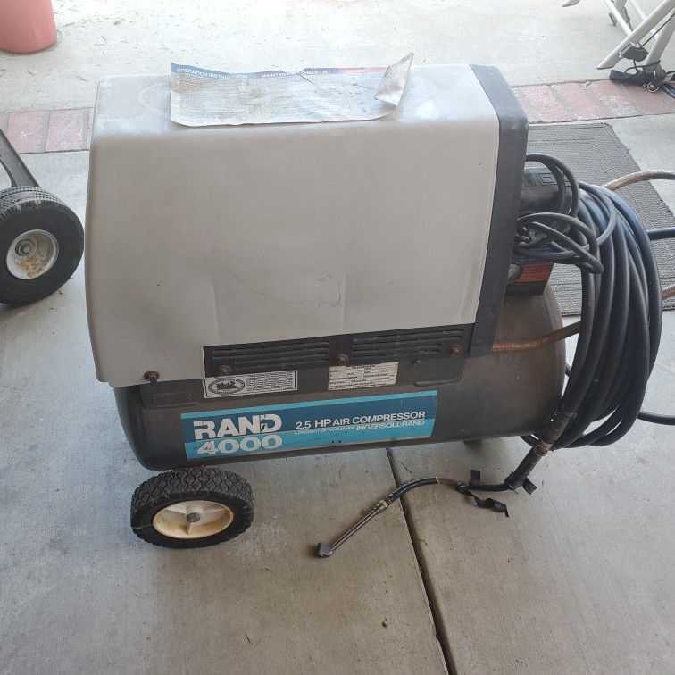 Air Compressor 