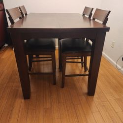 Serada Wood Table Set