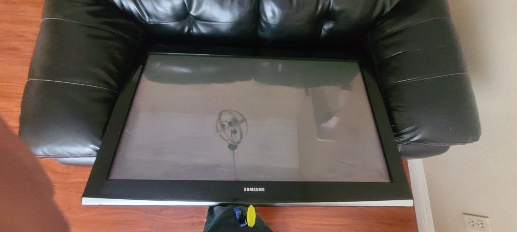 50 Inch LED TV  [SAMSUNG]  LED TV $75