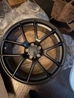 Single rim 19x9.5