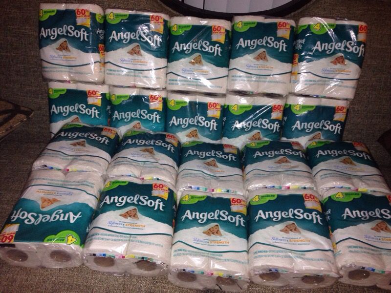 20 Packs Angel Soft Bathroom Tissue Each pack 4 Regular Rolls. Please See All The Pictures