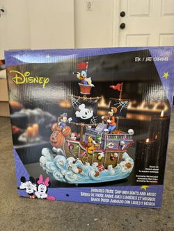 Disney Halloween Pirates Ship With Lights And Music