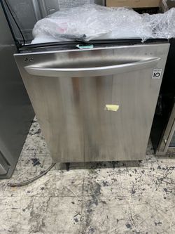 LG dishwasher in stainless steel new open box
