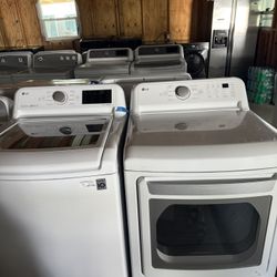 LG Washer And Dryer Set