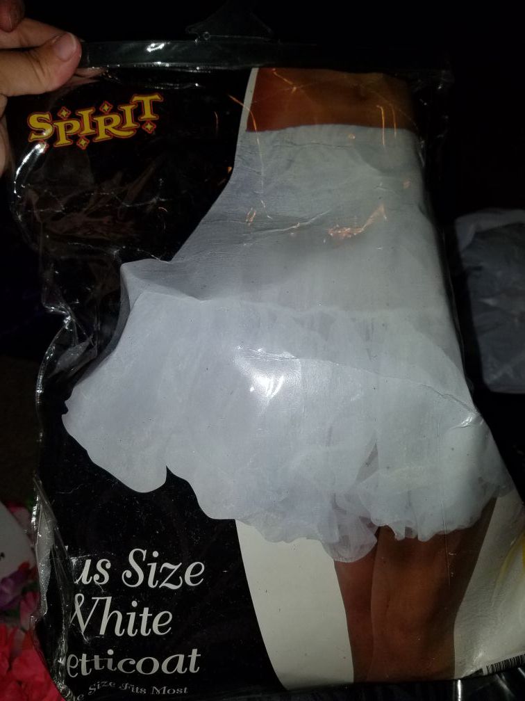 Halloween Costume: White Petticoat