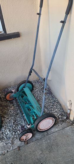 Manual Push Reel Lawn Mower-Raymond St. El Cajon