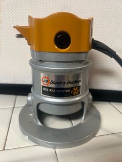 Black and Decker Deluxe Router