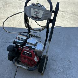 Simpson 3300 PSI Pressure Washer 