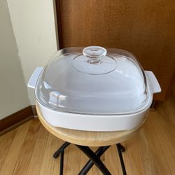 Vintage Corning Ware White 10”x10” Microwave Browning Casserole Dish W/ Lid MW-A—10   USA