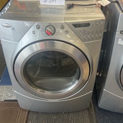 Whirlpool Washer And Gas Dryer 