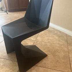 Modern Kids Chairs