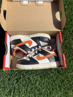 Nike Dunk Low: Halloween