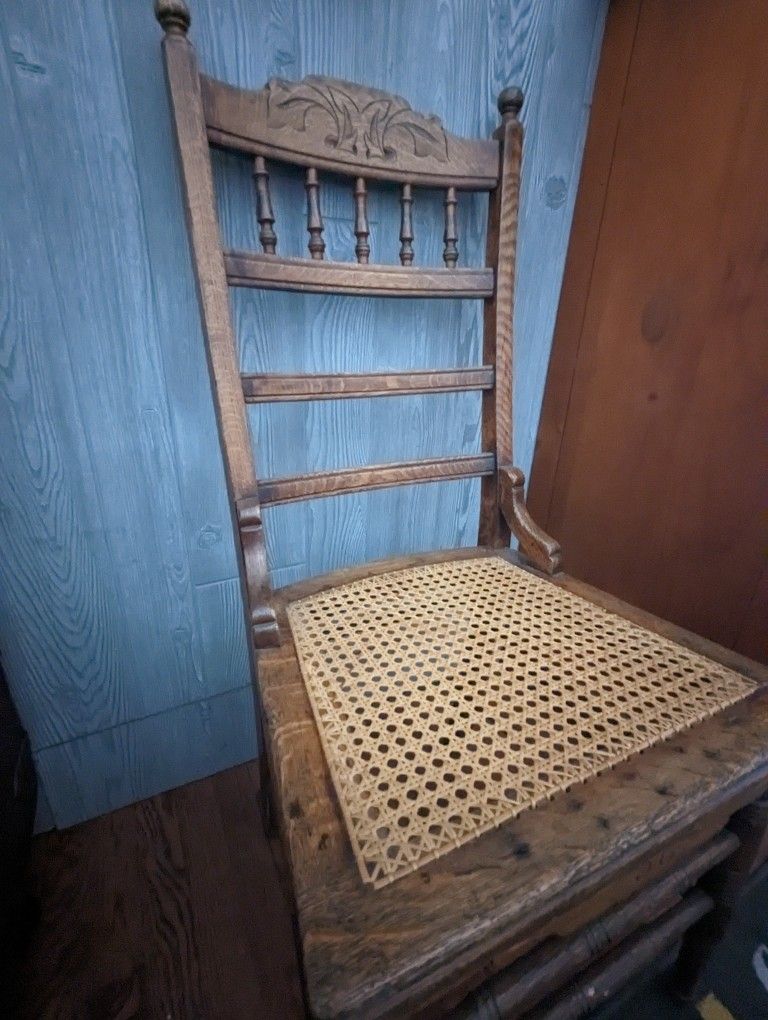 Antique Chair Solid Excellent Condition