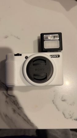 Black Sony ZV-1F Digital Camera